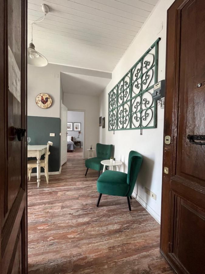 Natale Del Grande 21 Stylish Apartment Рим Екстер'єр фото